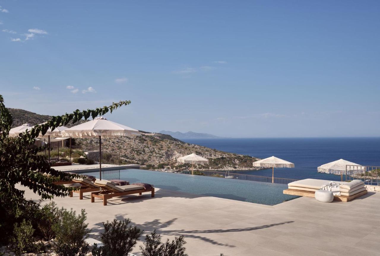 Rebek Luxury Villas & Suites *